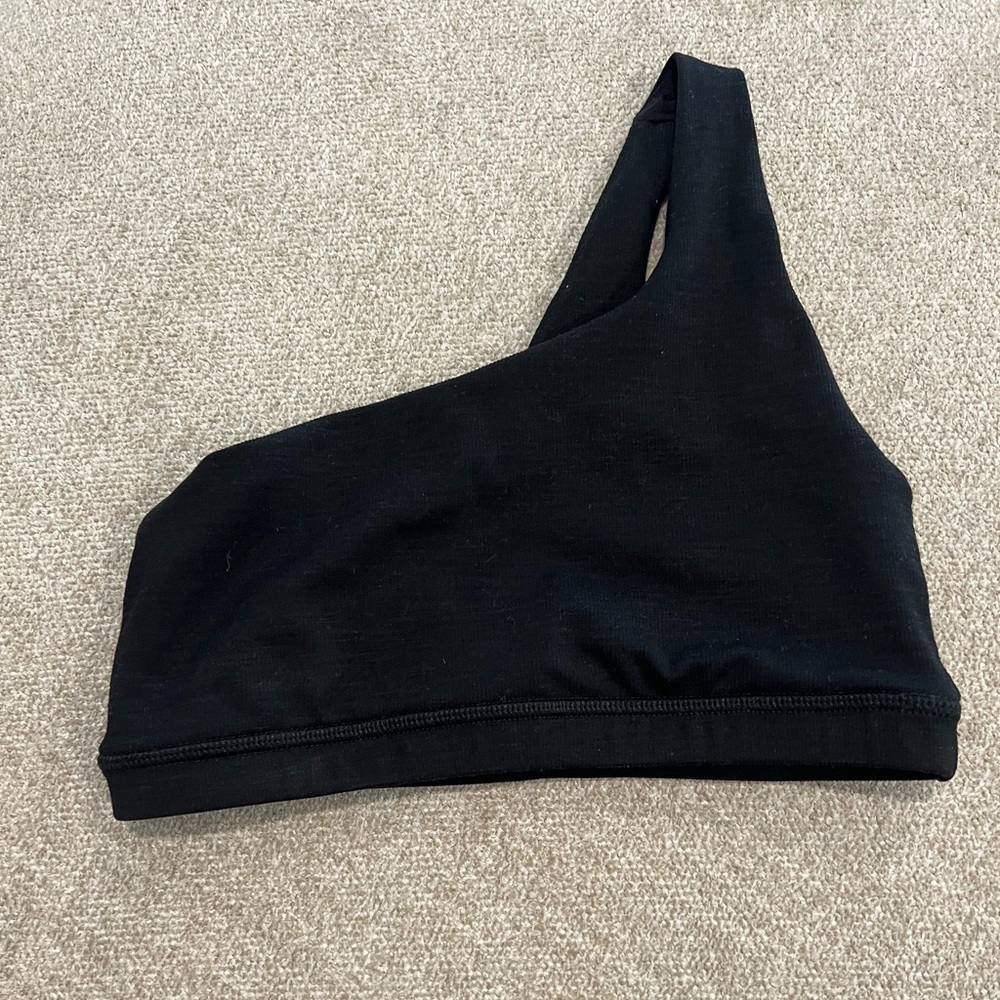 Black Fleo Sylvie Sports Bra - Medium Support